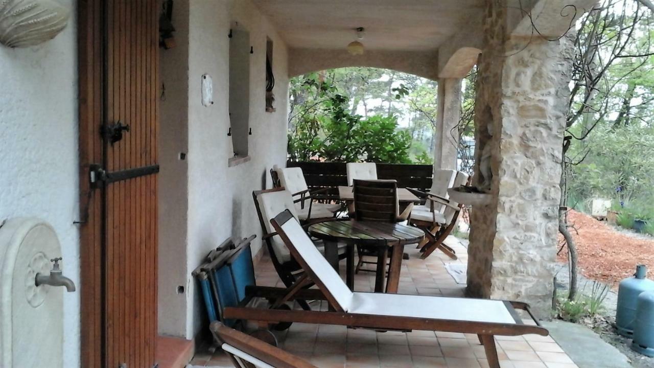 Domisiladore Esparron-de-Verdon Eksteriør bilde